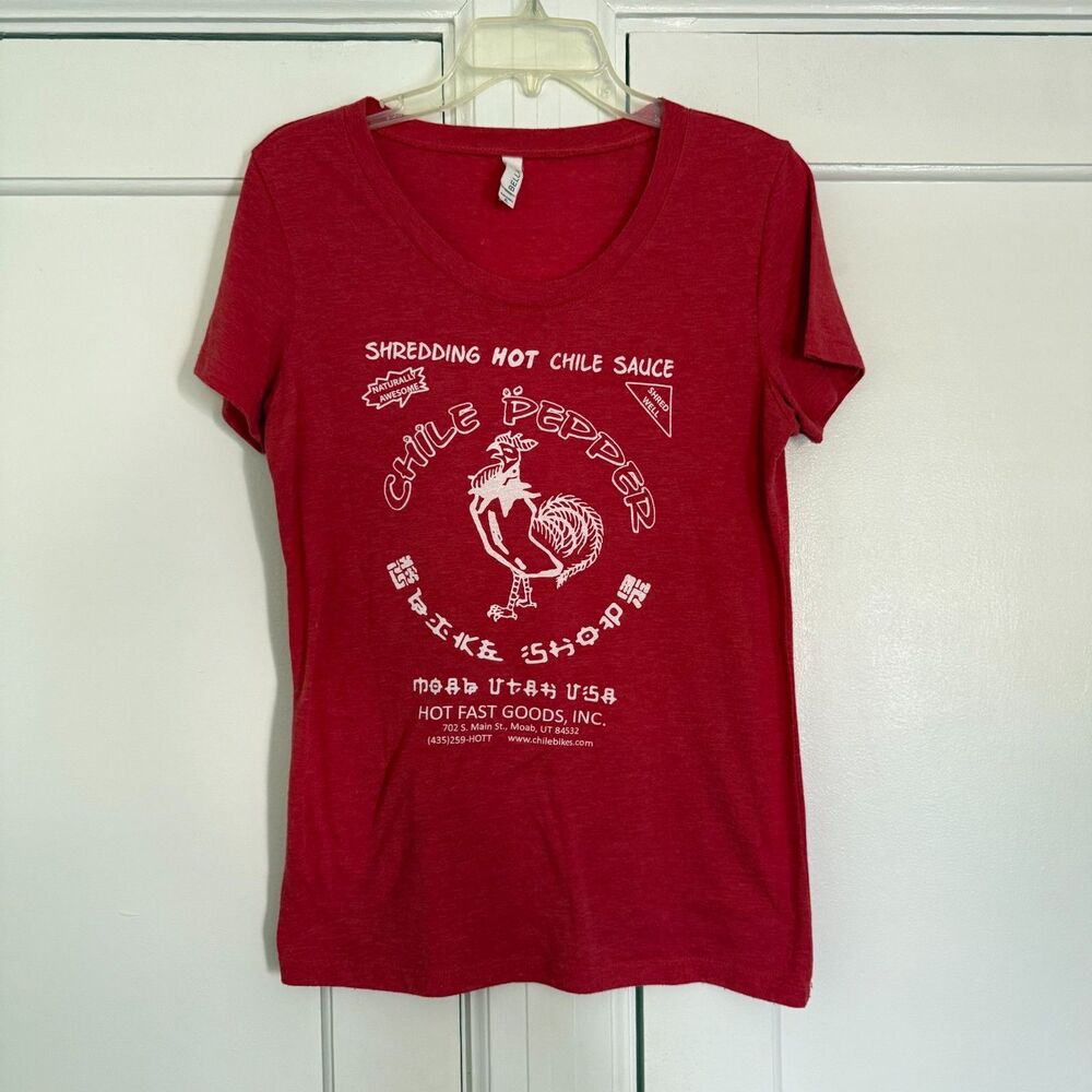 CHILI PEPPER BIKE/BICYCLE SHOP Women's T-Shirt Size XL